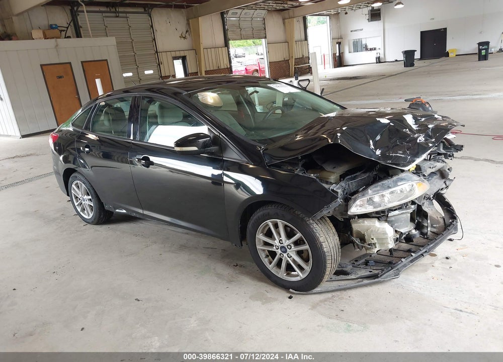 2017 FORD FOCUS SE VIN: 1FADP3F28HL231235
