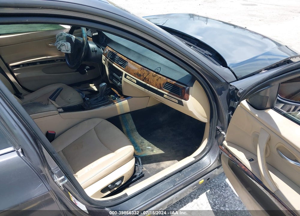 2006 BMW 325I VIN: WBAVB13536KX68594