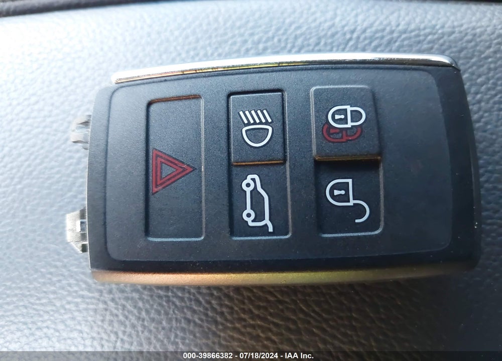 2020 LAND ROVER RANGE ROVER EVOQUE SE VIN: SALZP2FX6LH119639