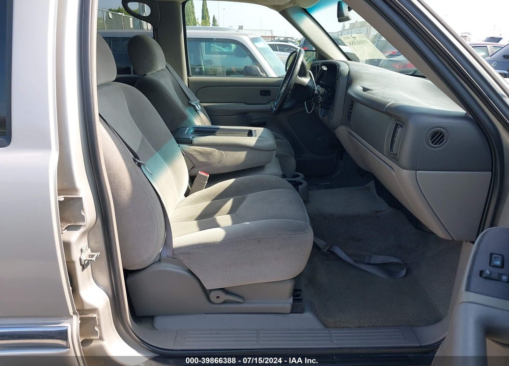 2005 GMC YUKON SLE VIN: 1GKEC13V85R156806
