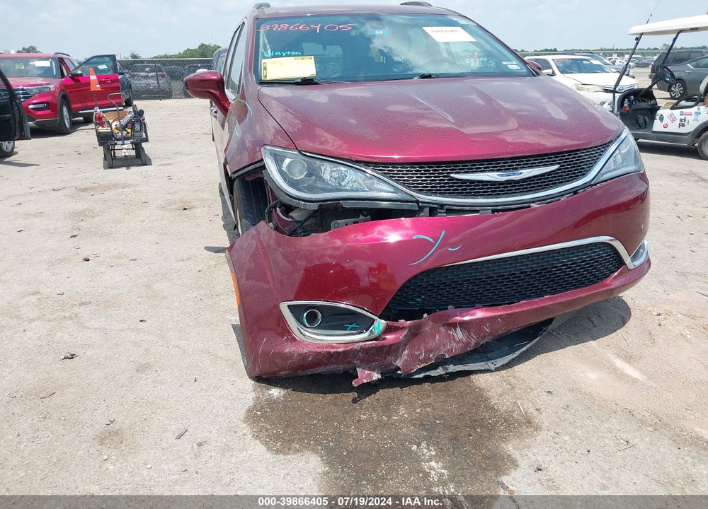 2017 CHRYSLER PACIFICA TOURING L VIN: 2C4RC1BG5HR544056