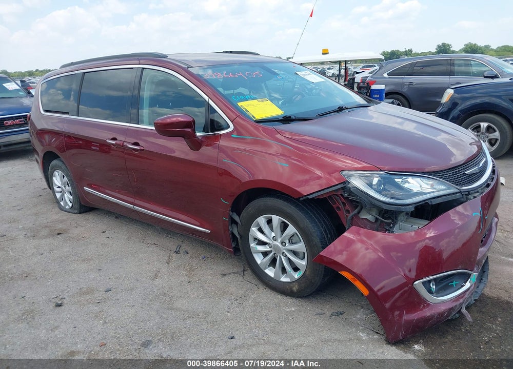 2017 CHRYSLER PACIFICA TOURING L VIN: 2C4RC1BG5HR544056