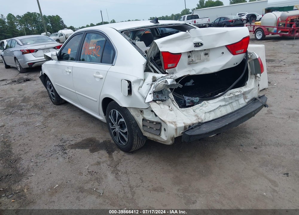 2009 KIA OPTIMA LX VIN: KNAGE228995326360