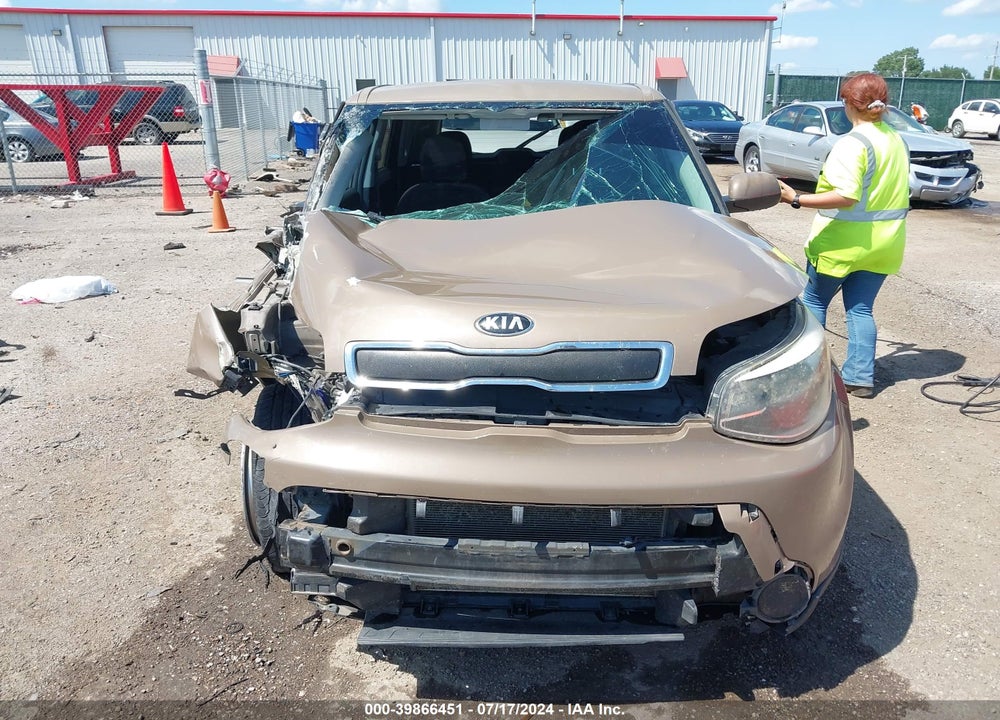 2015 KIA SOUL VIN: KNDJN2A23F7124829