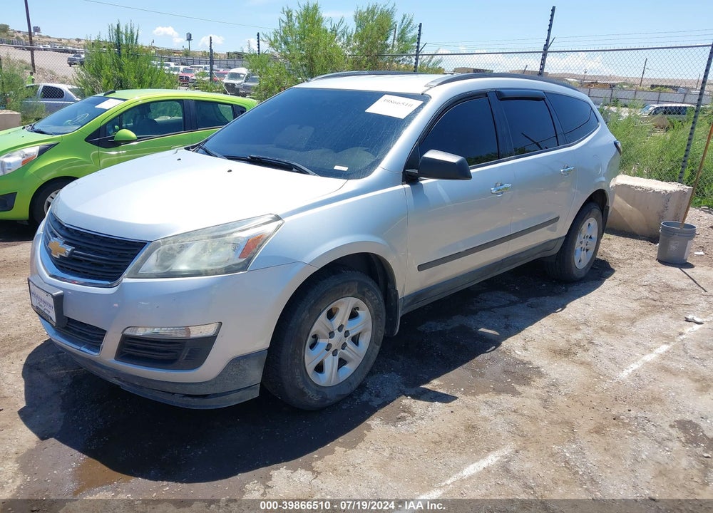2017 CHEVROLET TRAVERSE LS VIN: 1GNKVFED5HJ305595