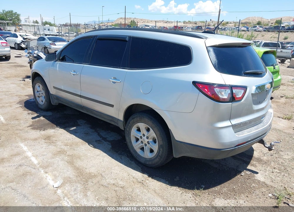 2017 CHEVROLET TRAVERSE LS VIN: 1GNKVFED5HJ305595