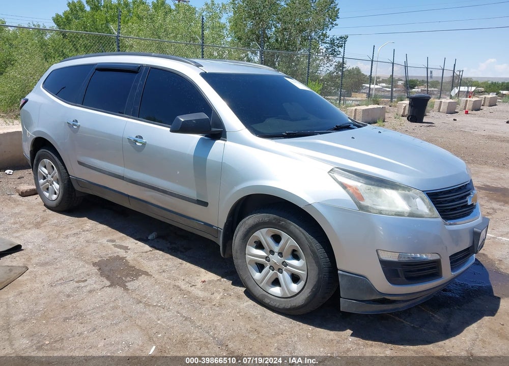 2017 CHEVROLET TRAVERSE LS VIN: 1GNKVFED5HJ305595