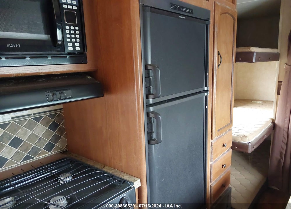 2012 FOREST RIVER SALEM 26TBUD VIN: 4X4TSMB26CA305427