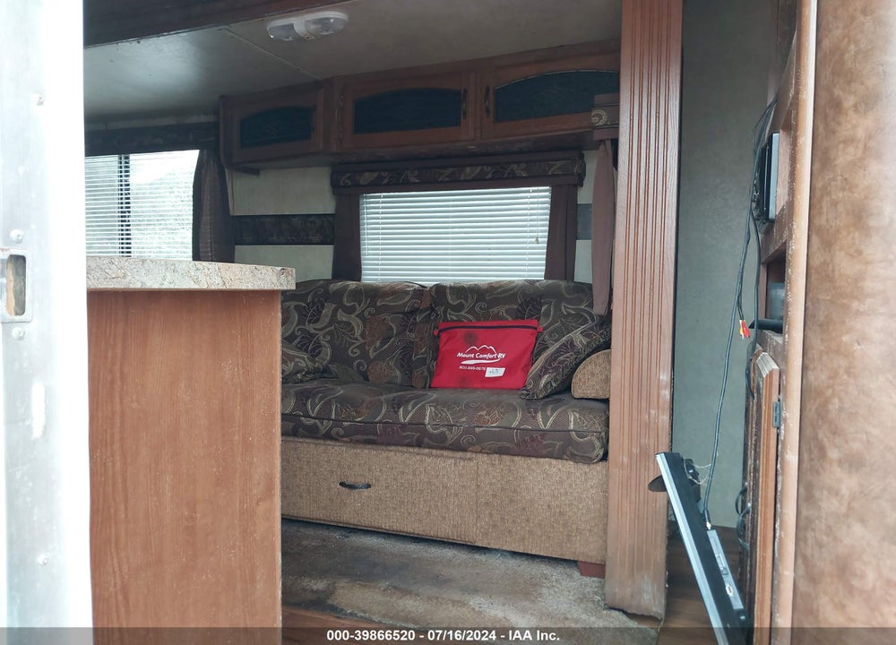 2012 FOREST RIVER SALEM 26TBUD VIN: 4X4TSMB26CA305427