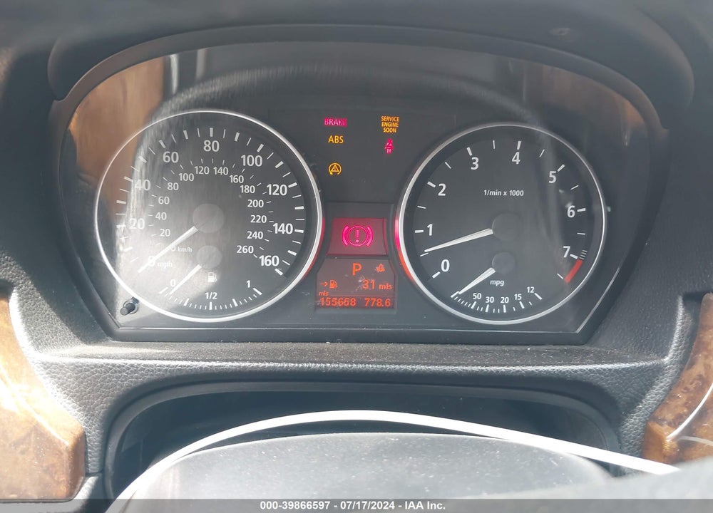 2006 BMW 325I VIN: WBAVB13526PT07132