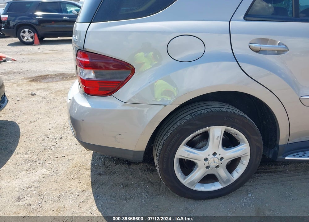 2007 MERCEDES-BENZ ML 350 4MATIC VIN: 4JGBB86E37A239367