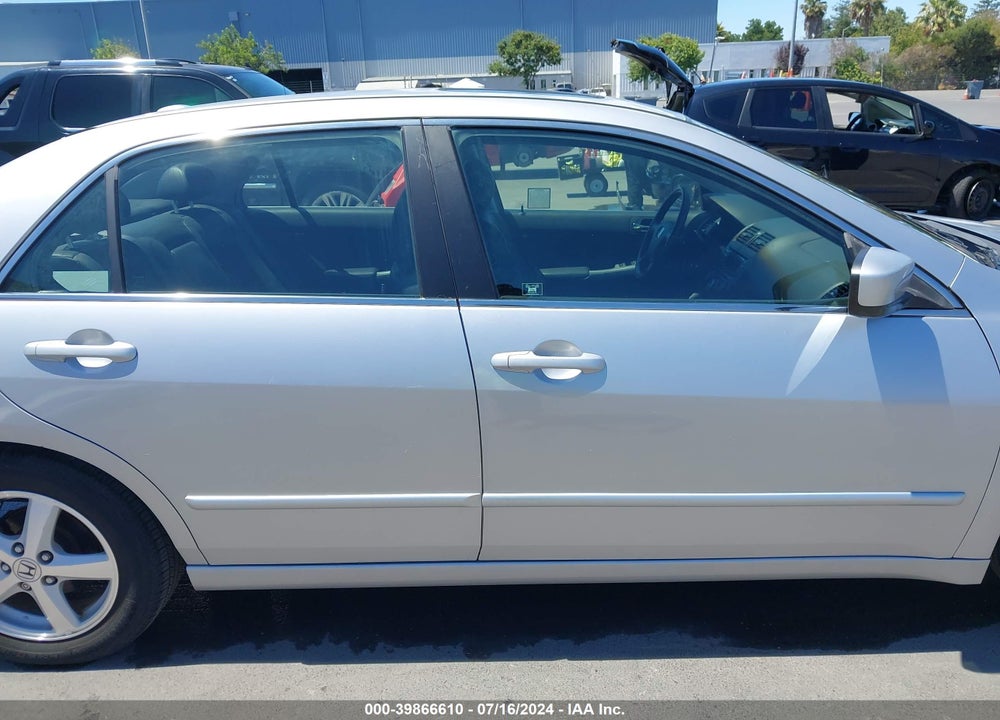 2004 HONDA ACCORD 2.4 EX VIN: JHMCM56814C009921