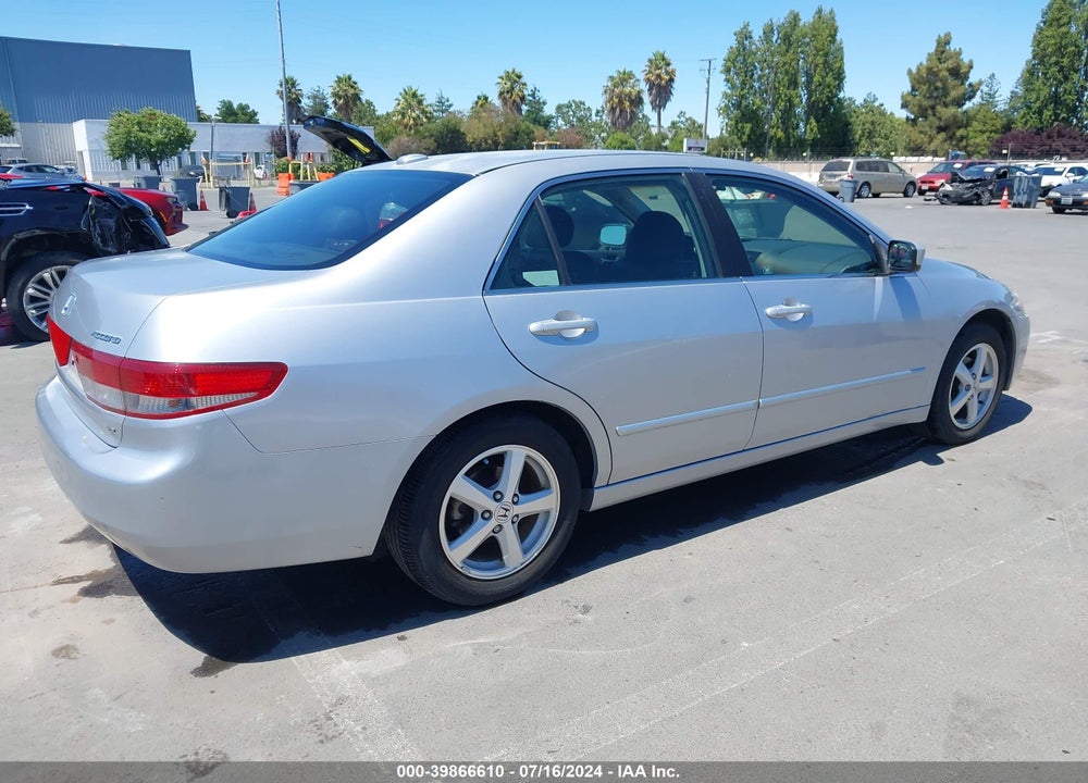 2004 HONDA ACCORD 2.4 EX VIN: JHMCM56814C009921