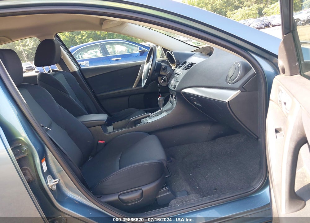 2010 MAZDA 3 S SPORT VIN: JM1BL1H68A1245011