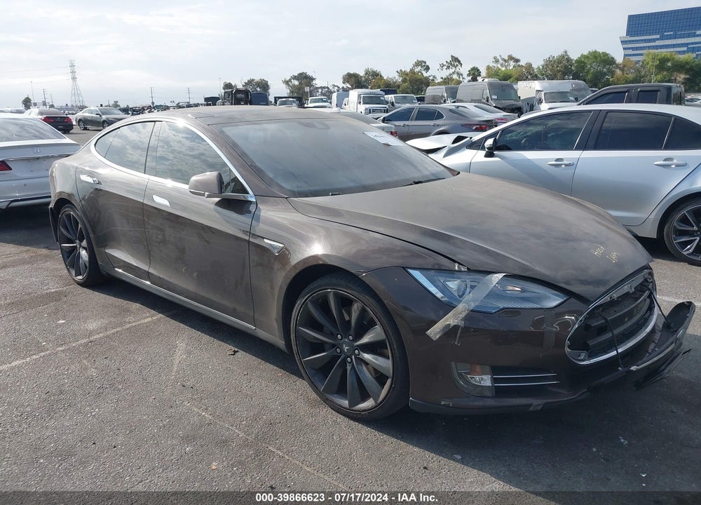 2014 TESLA MODEL S P85 VIN: 5YJSA1H13EFP51451