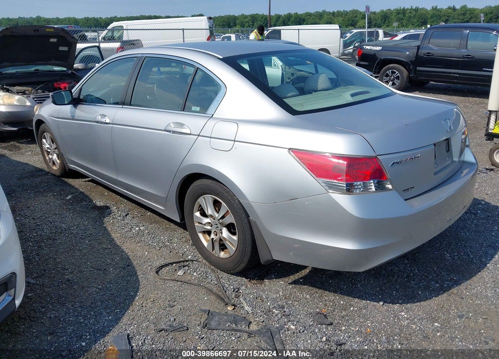 2008 HONDA ACCORD VIN: 1HGCP264X8A031830