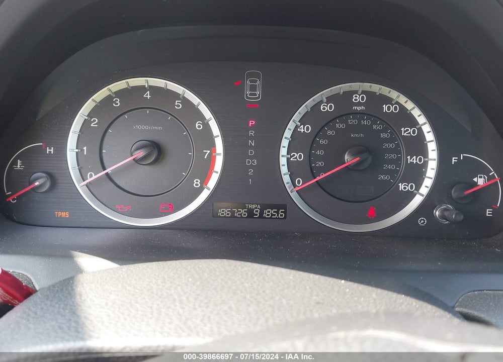 2008 HONDA ACCORD VIN: 1HGCP264X8A031830