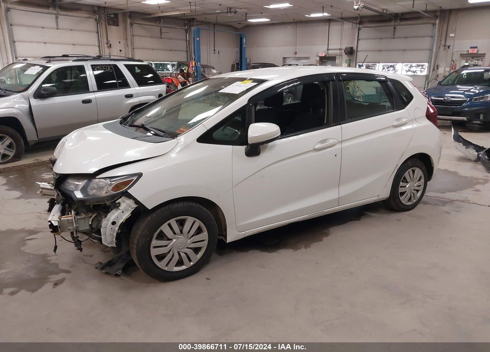 2015 HONDA FIT LX VIN: 3HGGK5H5XFM726607