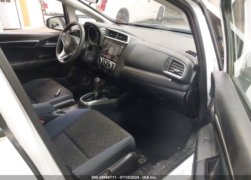 2015 HONDA FIT LX VIN: 3HGGK5H5XFM726607