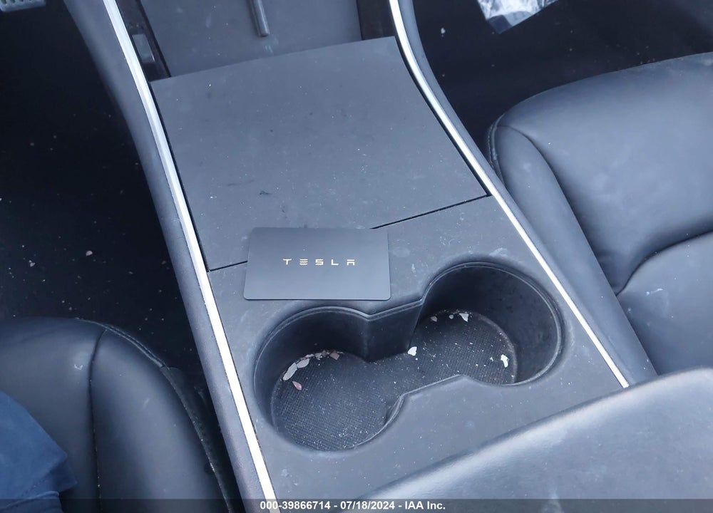 2020 TESLA MODEL 3 STANDARD RANGE PLUS REAR-WHEEL DRIVE/STANDARD RANGE REAR-WHEEL DRIVE VIN: 5YJ3E1EA7LF644915