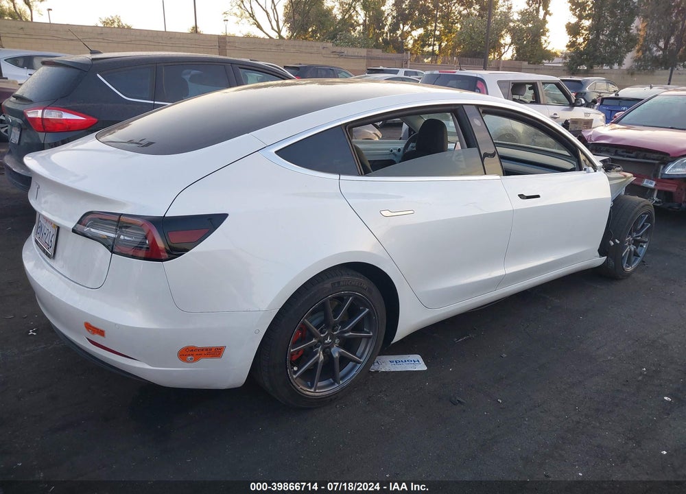 2020 TESLA MODEL 3 STANDARD RANGE PLUS REAR-WHEEL DRIVE/STANDARD RANGE REAR-WHEEL DRIVE VIN: 5YJ3E1EA7LF644915