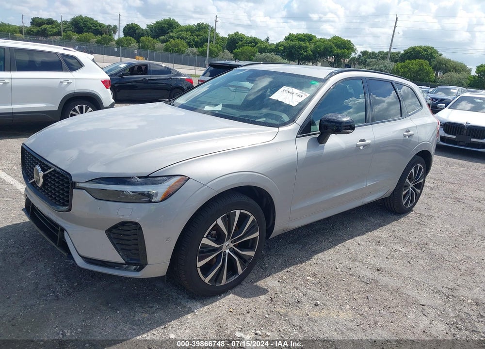 2023 VOLVO XC60 B5 ULTIMATE DARK THEME VIN: YV4L12RX8P1341234