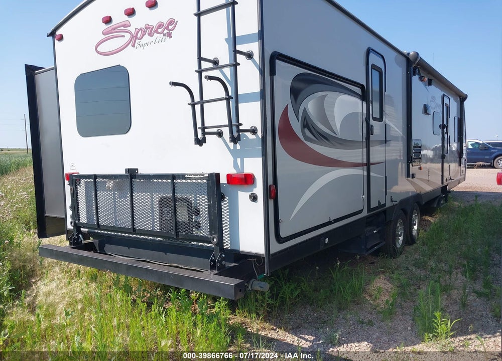2015 K-Z INC SPREE 322B VIN: 4EZTP3225F8118238