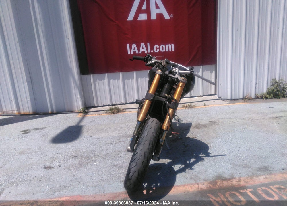2009 DUCATI MONSTER 1100/BASE/S VIN: ZDM1RACP89B018115