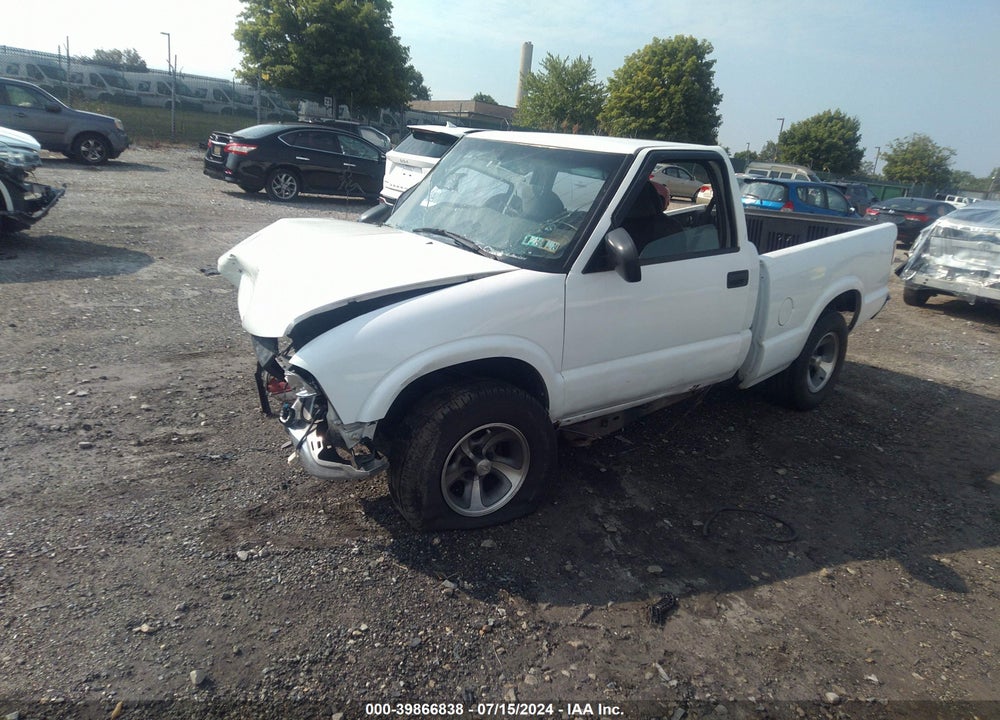 2000 CHEVROLET S-10 VIN: 1GCCS1457YK218567