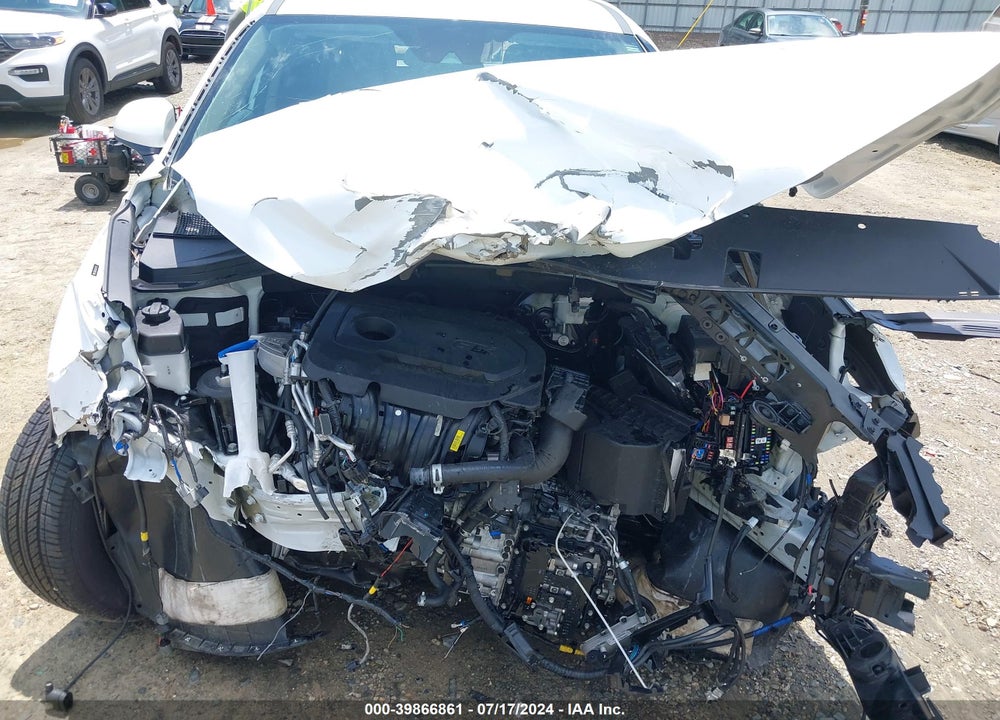 2020 HYUNDAI SANTA FE SE VIN: 5NMS23AD2LH267120