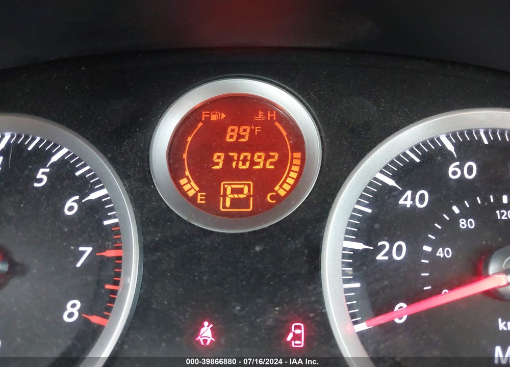 2011 NISSAN SENTRA 2.0SR VIN: 3N1AB6AP8BL629429
