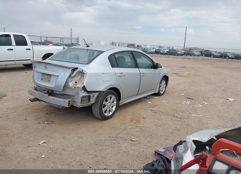 2011 NISSAN SENTRA 2.0SR VIN: 3N1AB6AP8BL629429