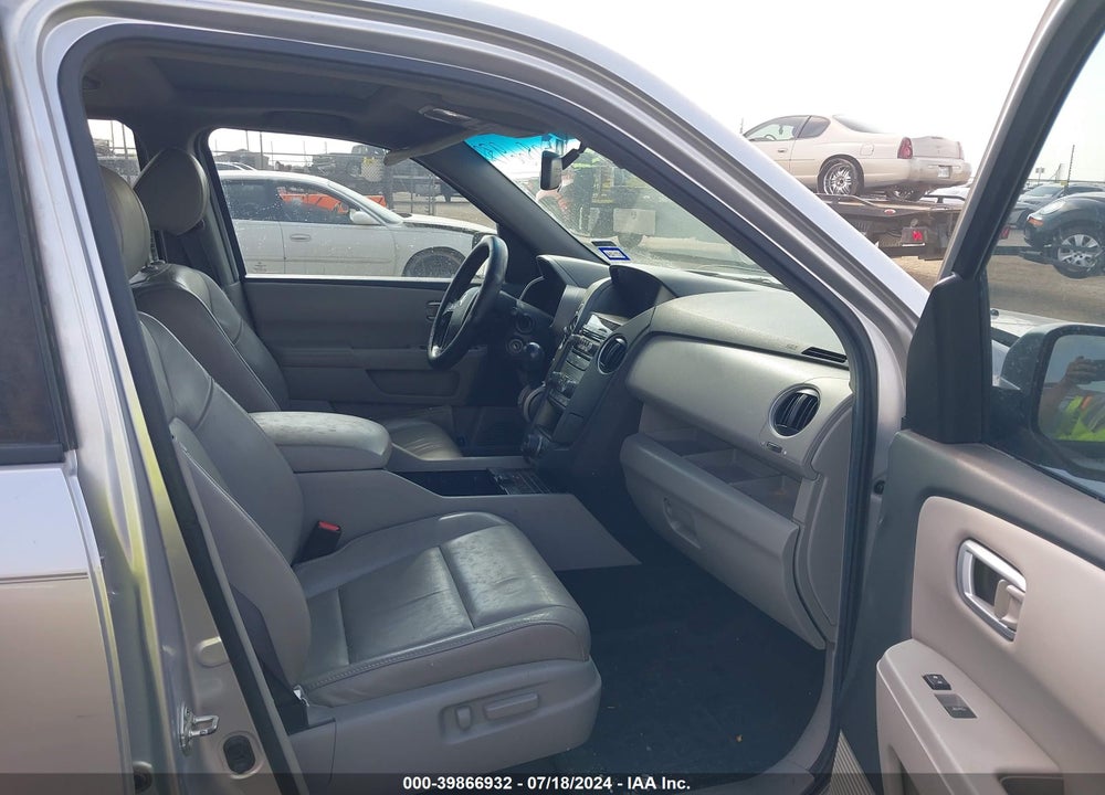 2012 HONDA PILOT EX-L VIN: 5FNYF4H67CB021483