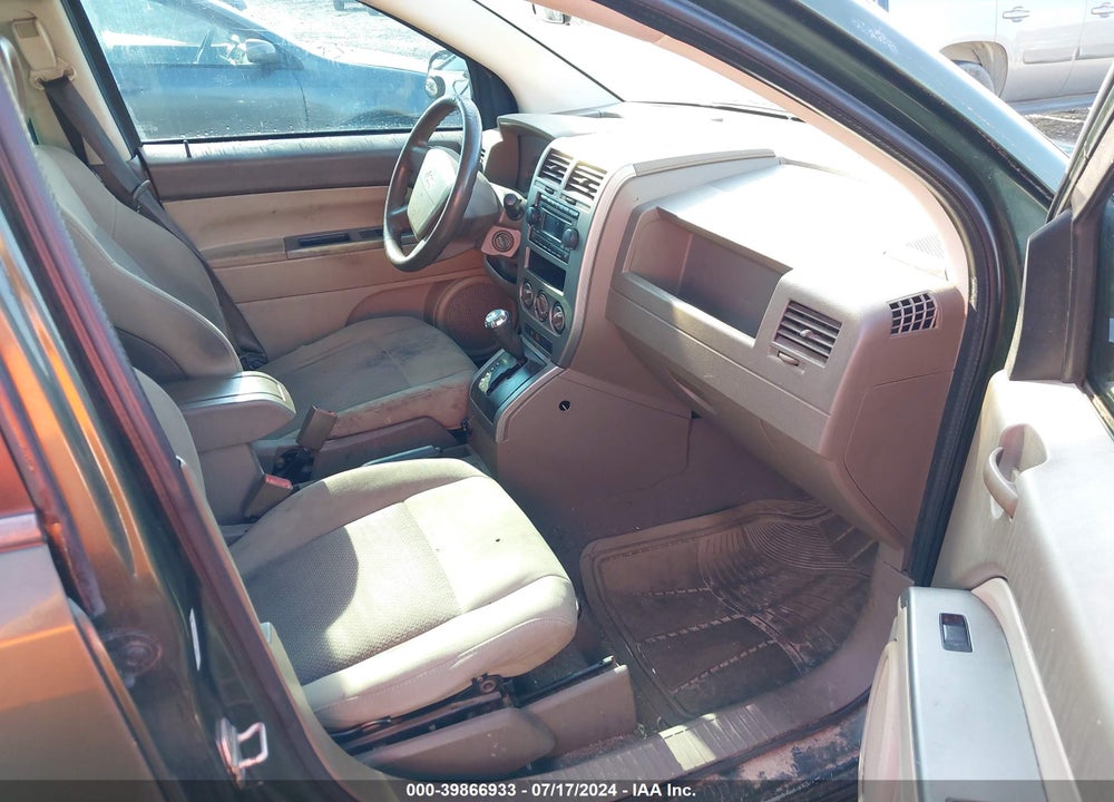 2007 JEEP COMPASS SPORT VIN: 1J8FT47W57D211208