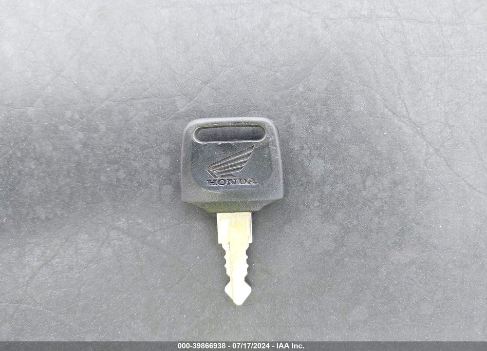 2003 HONDA VT1300 S VIN: 1HFSC52023A003240