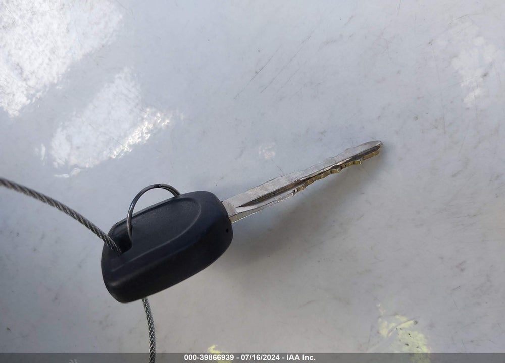 2012 MAZDA 2 SPORT VIN: JM1DE1KY8C0145948
