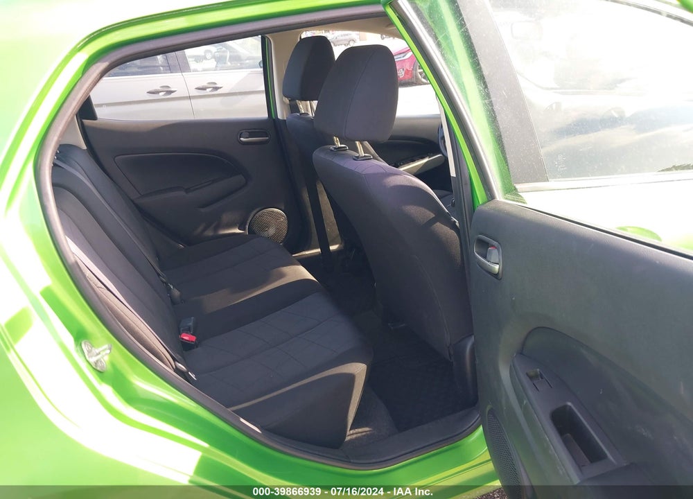 2012 MAZDA 2 SPORT VIN: JM1DE1KY8C0145948