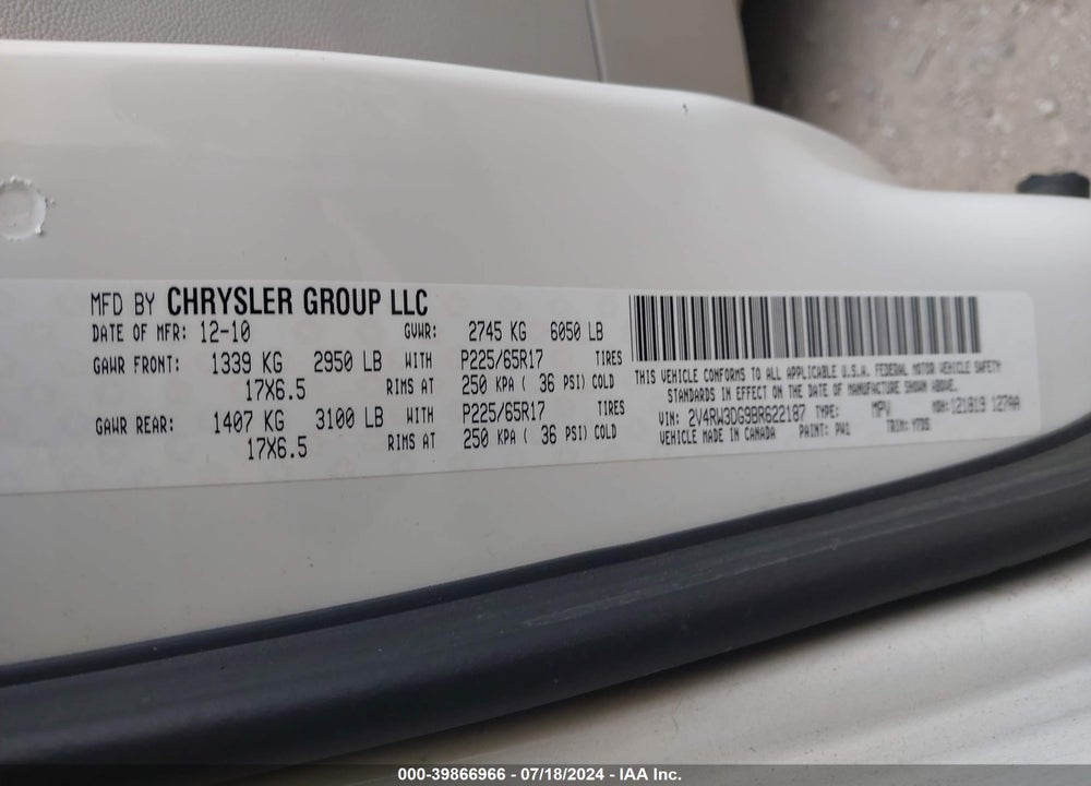 2011 VOLKSWAGEN ROUTAN SE VIN: 2V4RW3DG9BR622187