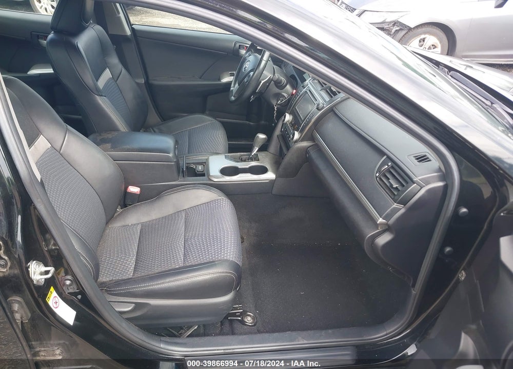 2014 TOYOTA CAMRY SE VIN: 4T1BF1FK4EU320181