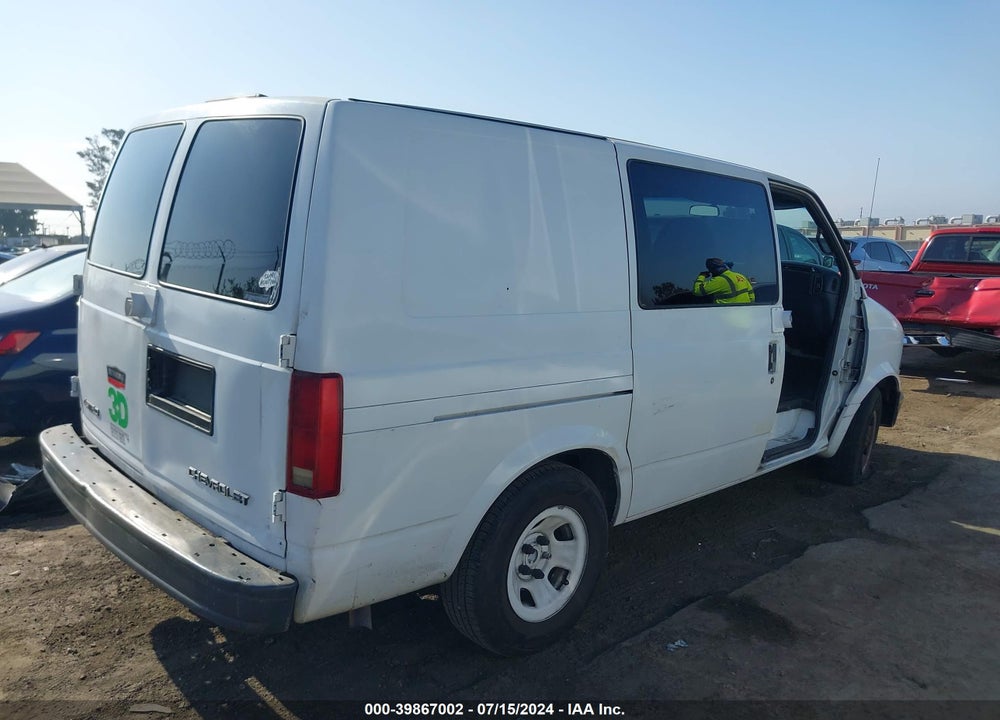 1999 CHEVROLET ASTRO VIN: 1GCDM19W4XB106212