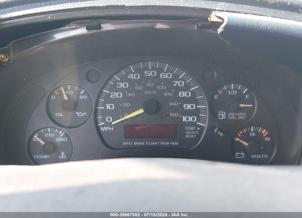1999 CHEVROLET ASTRO VIN: 1GCDM19W4XB106212