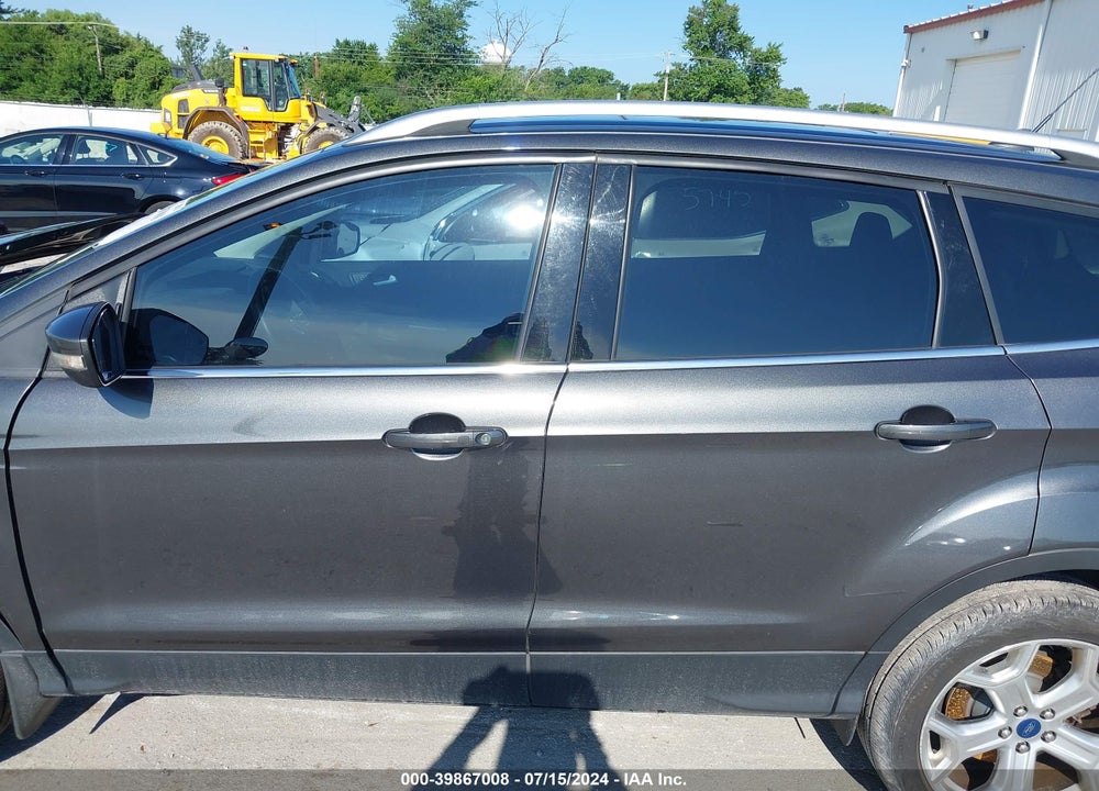 2018 FORD ESCAPE TITANIUM VIN: 1FMCU9J94JUD41958