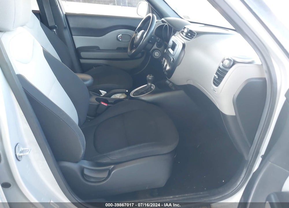 2014 KIA SOUL VIN: KNDJN2A23E7743204