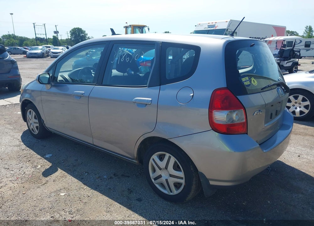 2008 HONDA FIT VIN: JHMGD38438S020267