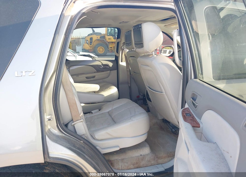 2007 CHEVROLET TAHOE LTZ VIN: 1GNFC13J67R118059