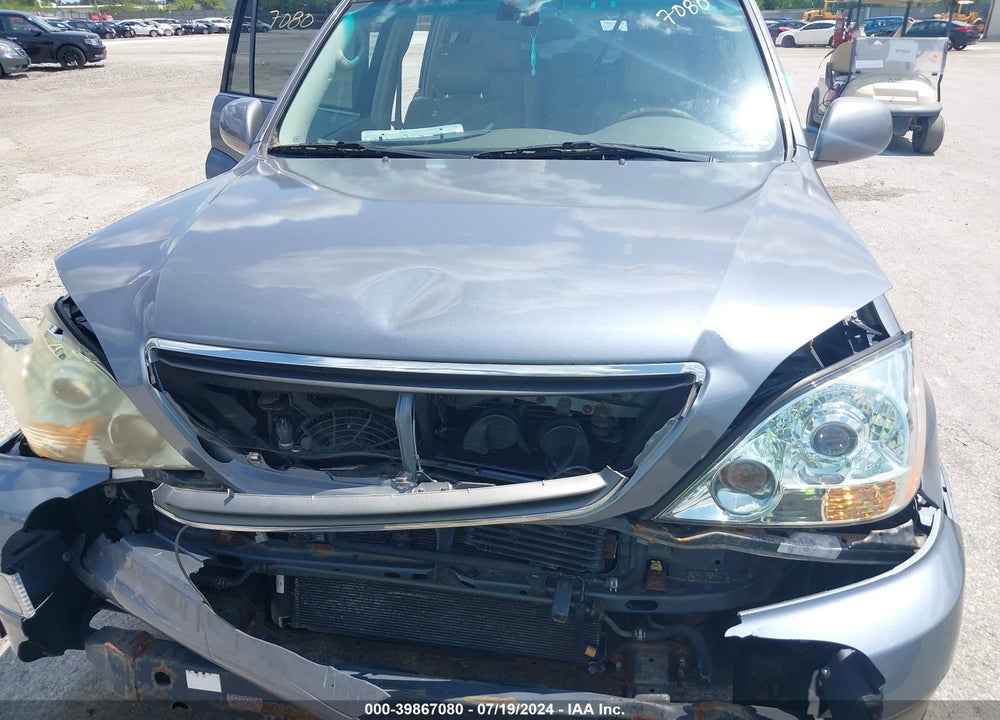 2003 LEXUS GX 470 VIN: JTJBT20X130006593