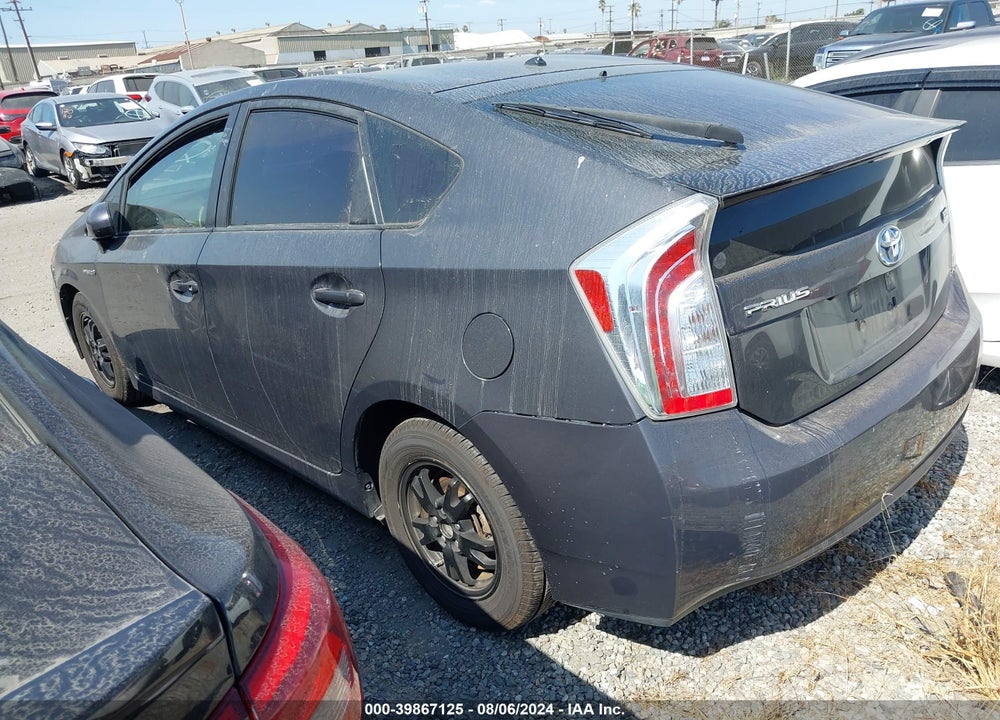 2015 TOYOTA PRIUS TWO VIN: JTDKN3DU1F0452458