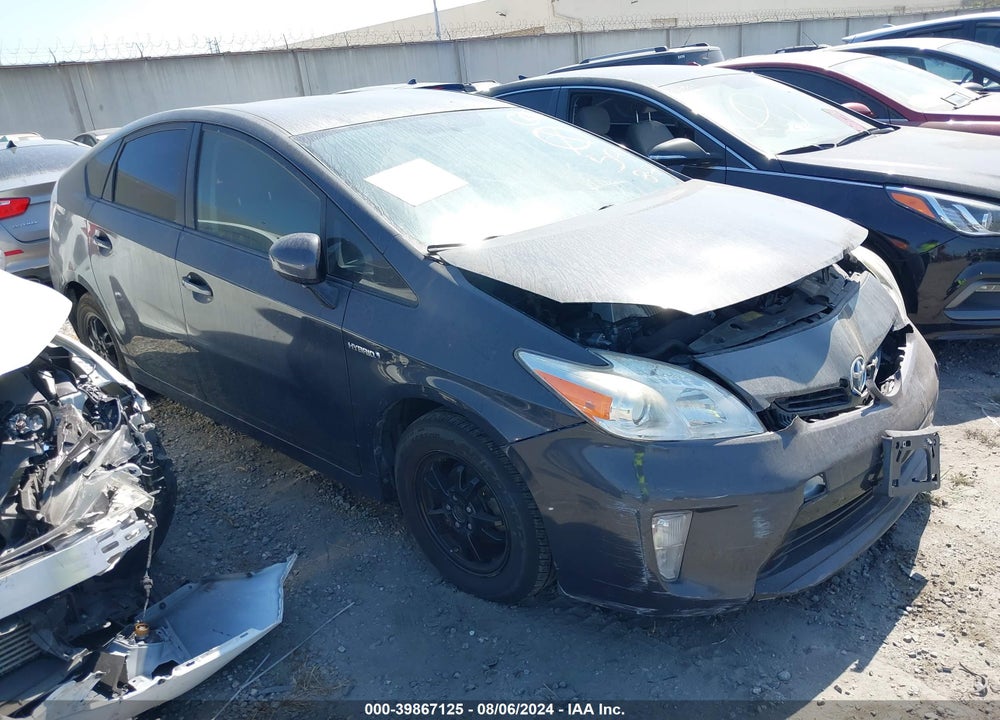 2015 TOYOTA PRIUS TWO VIN: JTDKN3DU1F0452458