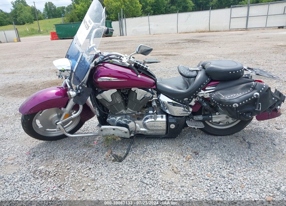 2005 HONDA VTX1300 R VIN: 1HFSC523X5A205076