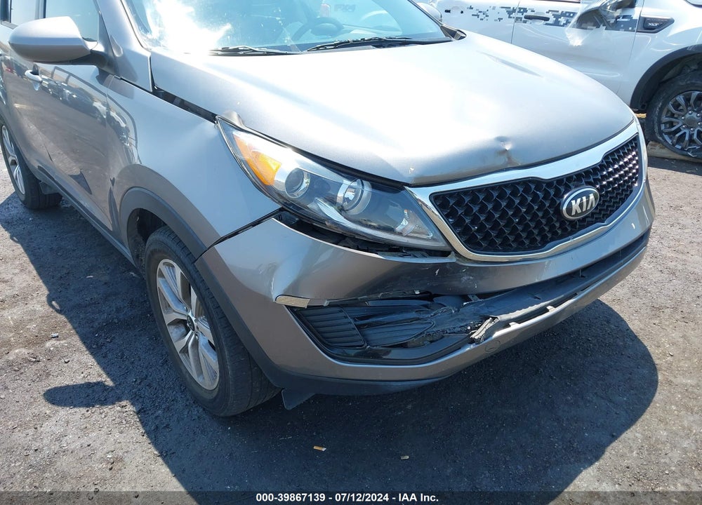 2016 KIA SPORTAGE LX VIN: KNDPB3AC7G7880716